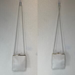 Bechamel Vintage White Leather Crossbody Bag, kiss lock, gold tone hardware